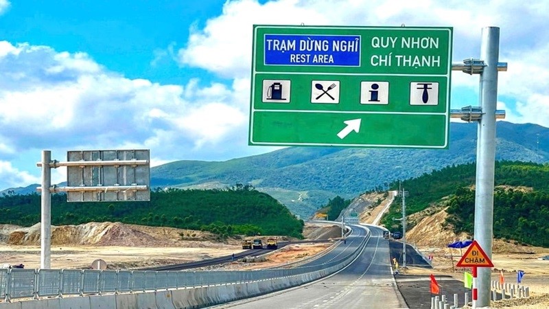 Tháng này, Việt Nam dự kiến đưa vào khai thác tuyến cao tốc gần 15.000 tỷ chạy dọc 2 tỉnh rộng bậc nhất cả nước