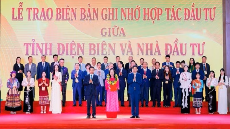 Đầu tư xây dựng nhà máy điện mặt trời tại Điện Biên