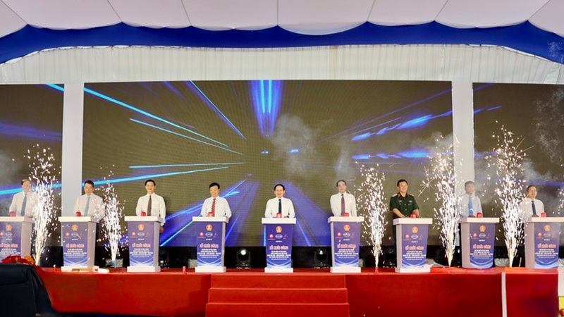 Chính thức khởi công dự án đầu tư hoàn chỉnh tuyến cao tốc hơn 99km qua 3 tỉnh, thành phố miền Bắc